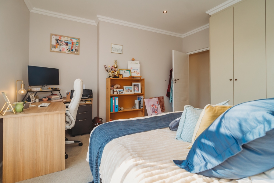 4 Bedroom Property for Sale in Kingswood Golf Estate Western Cape